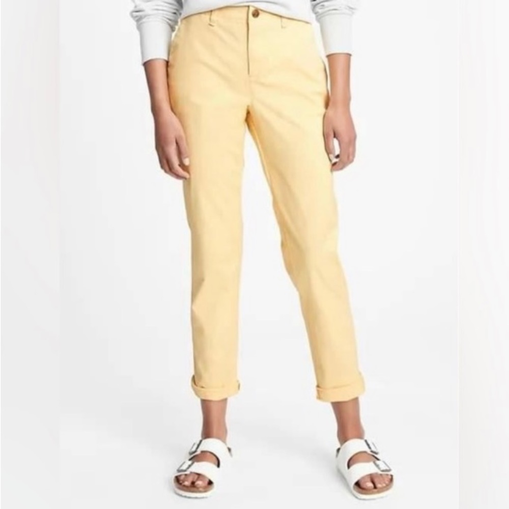 GAP Pastel Yellow Girlfriend Khaki Pants Size 12